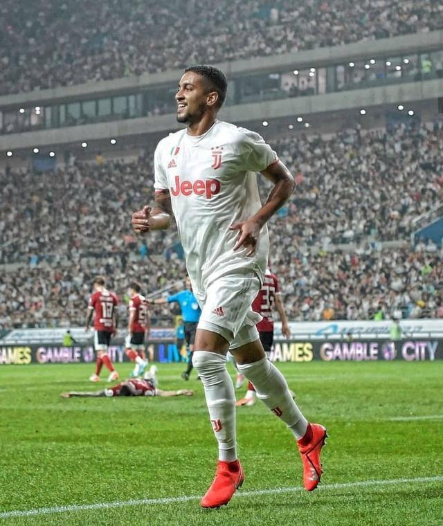 影响力和背 影响力和背