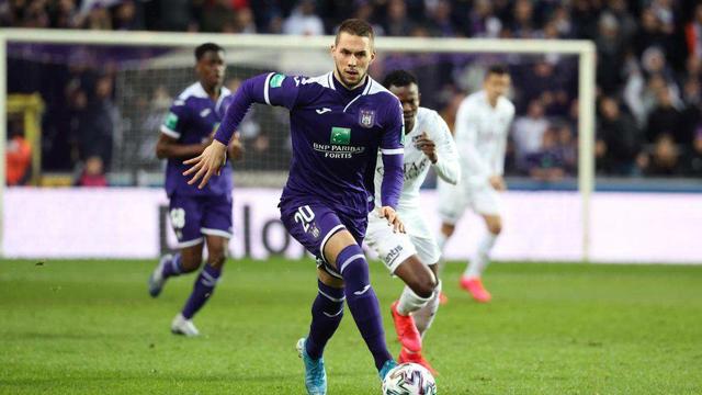 动作是否连 动作是否连