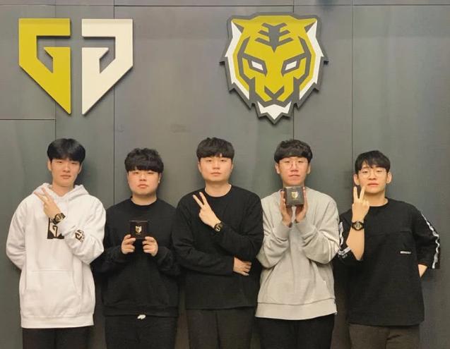 顾一下此前 顾一下此前