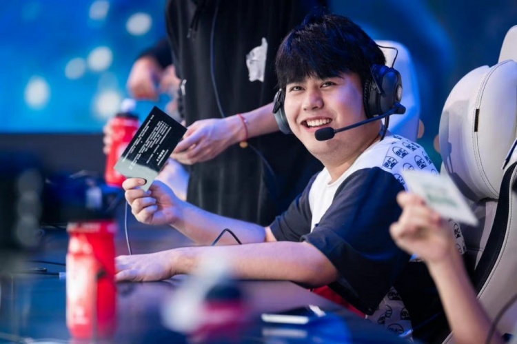 深厚的信任 深厚的信任