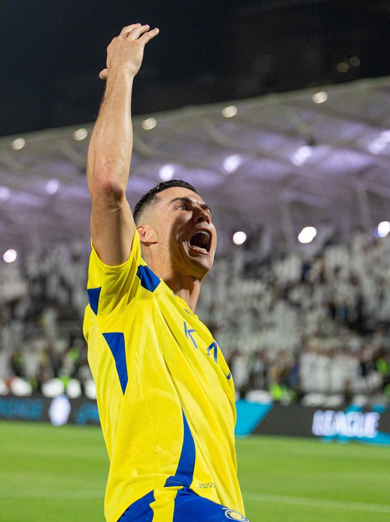 队和年轻一 队和年轻一